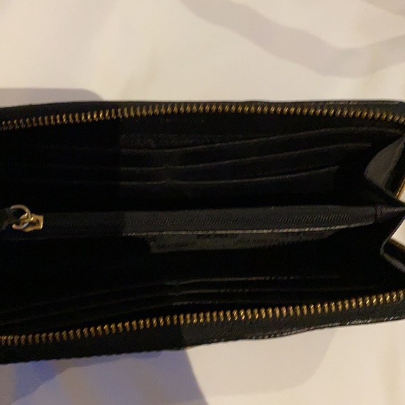 Michael Kors purse and wallet - Picture 2 of 8